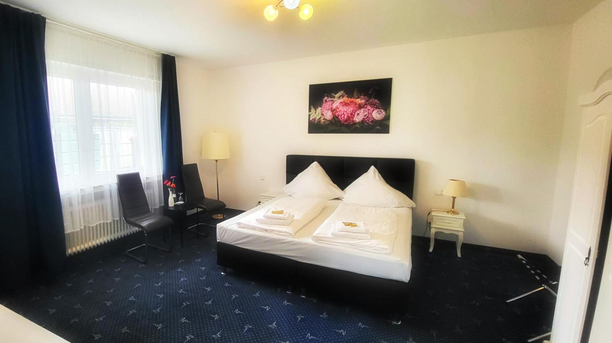 Hotel 9-Enhof وبرتال المظهر الخارجي الصورة